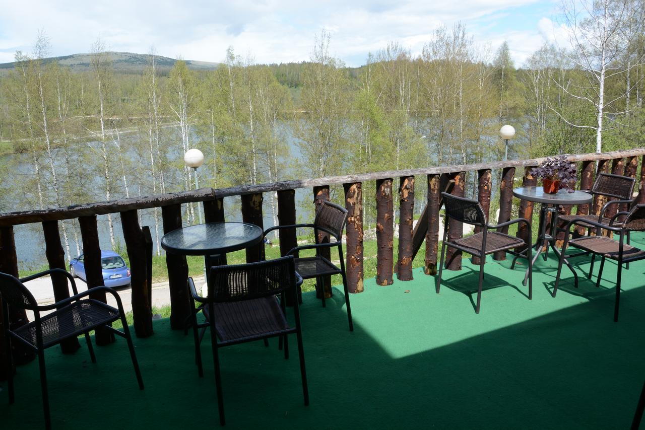 Mm Narcis Bed & Breakfast Vlasina Rid Exterior photo