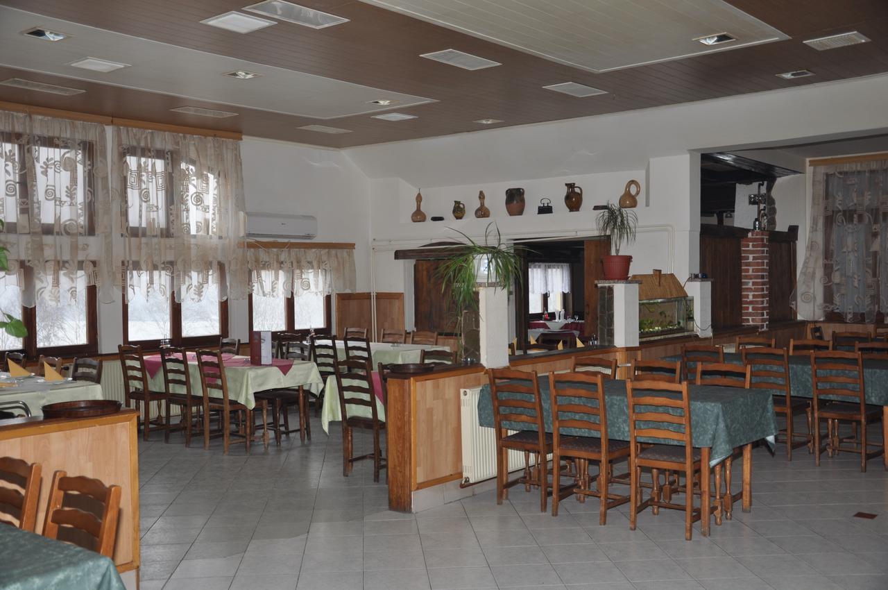 Mm Narcis Bed & Breakfast Vlasina Rid Exterior photo