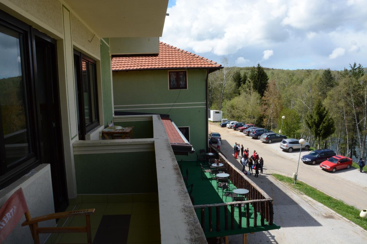Mm Narcis Bed & Breakfast Vlasina Rid Exterior photo